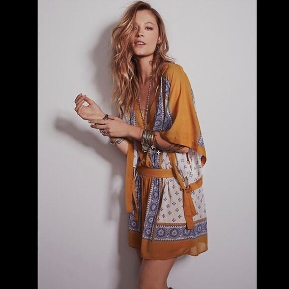 FREE PEOPLE Womens Boho Printed Kimono Tied Sleeve V-Neck Mini Dress Size XS - Picture 10 of 12